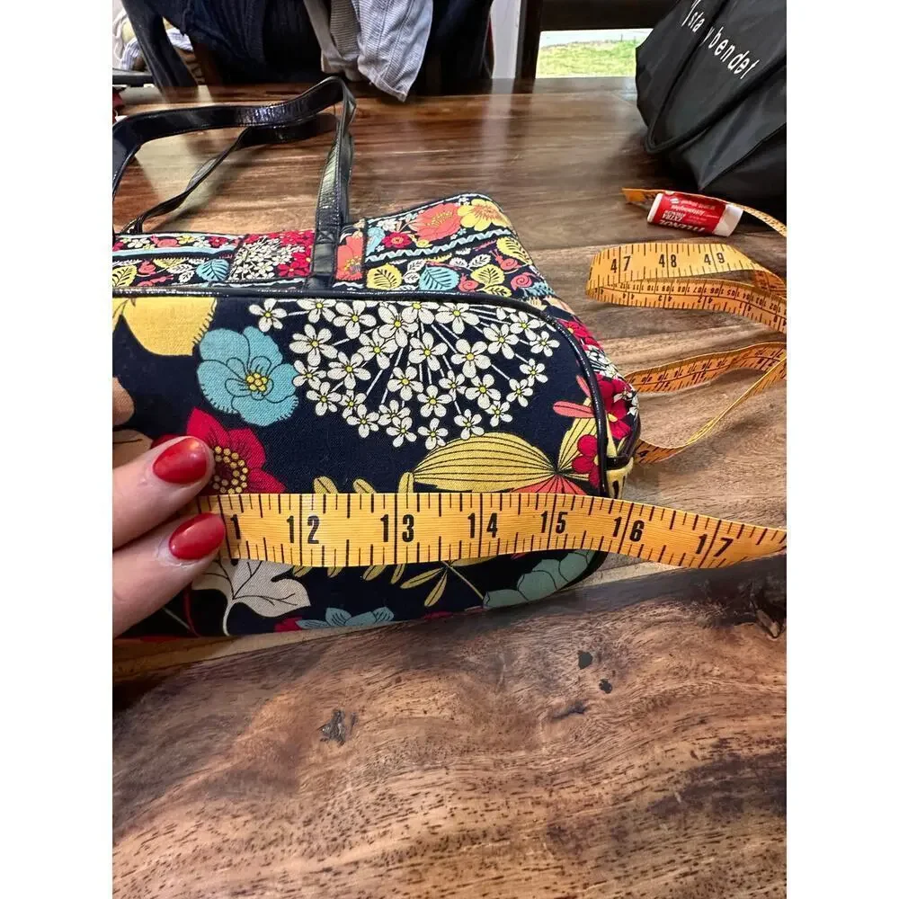 Vera Bradley Women's Multicolor Retired Flower Shower Print Shoulder Bag Purse